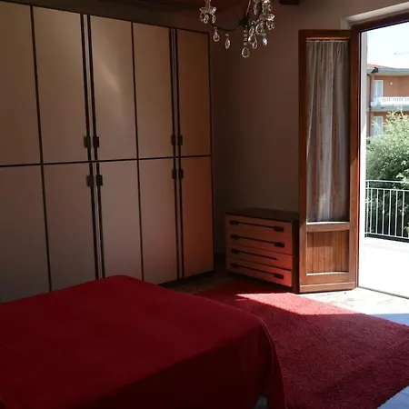 House With Large Terrace Tatil Evi *
